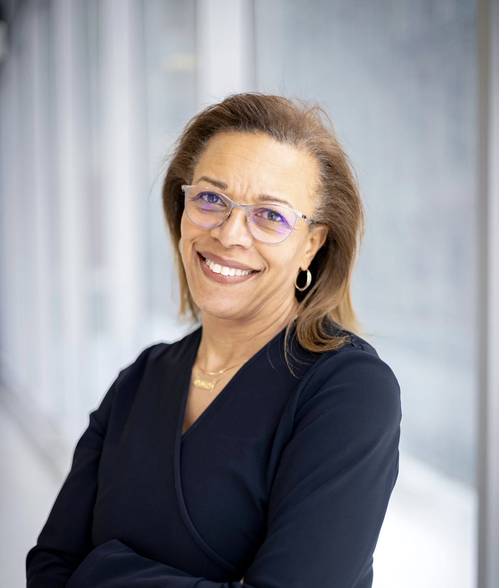 “I really believe in paying it forward.'
#TemertyMed Prof. Mireille Norris established the Mireille Aarons Norris Award for Black Medical Students to support MD students with financial need. bit.ly/4bikzk9