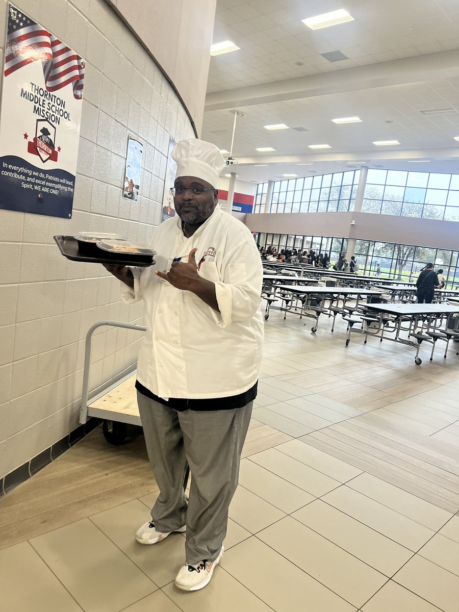 ed_jmarie's tweet photo. Our campus Food and Fabrics instructor aka Chef really showed out today preparing a beautiful breakfast for our elementary transition meeting with our campus counselors. #ThorntonMiddleSchoolMatter❤️💙 #TTEAM
#ThorntonTeachersEducateAllMinds https://t.co/WjXDsQIh8w