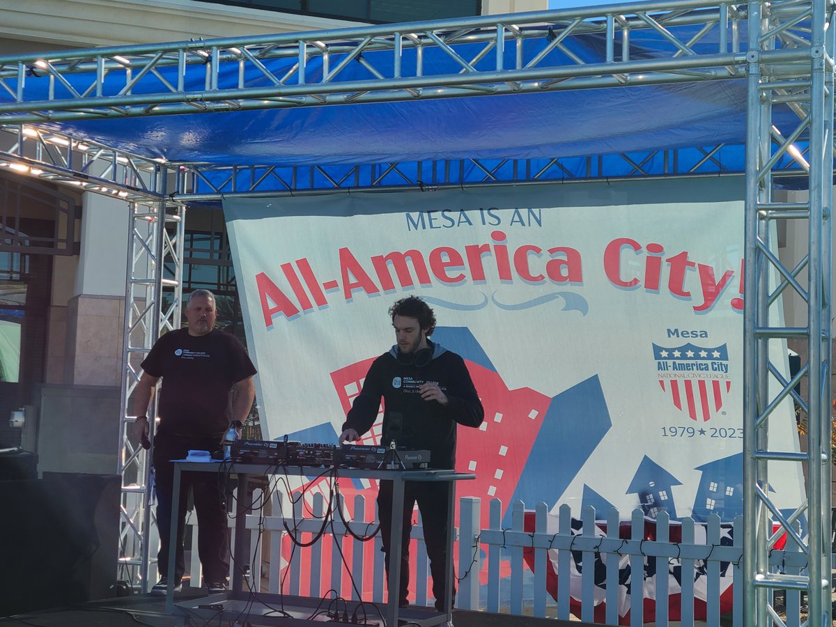 AllAmericaCity tweet picture