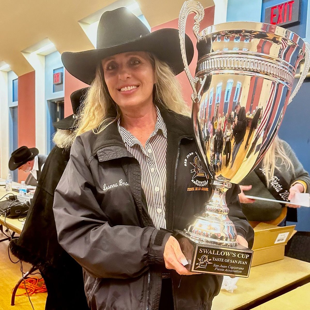 swallowsdayparade tweet media