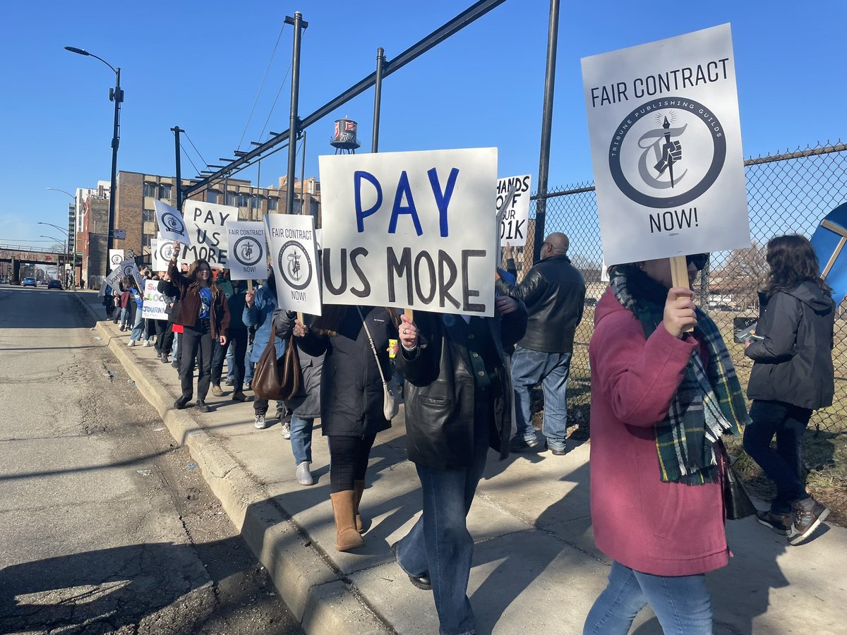 Chicago Tribune Guild tweet media