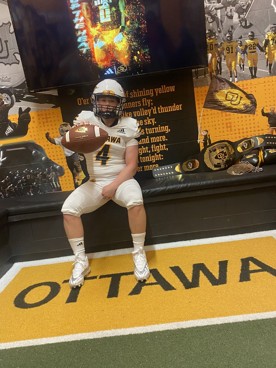 CoachNickDavis's tweet photo. Another Big Visit Today. 5 more before NSD https://t.co/AXqgv7BukO