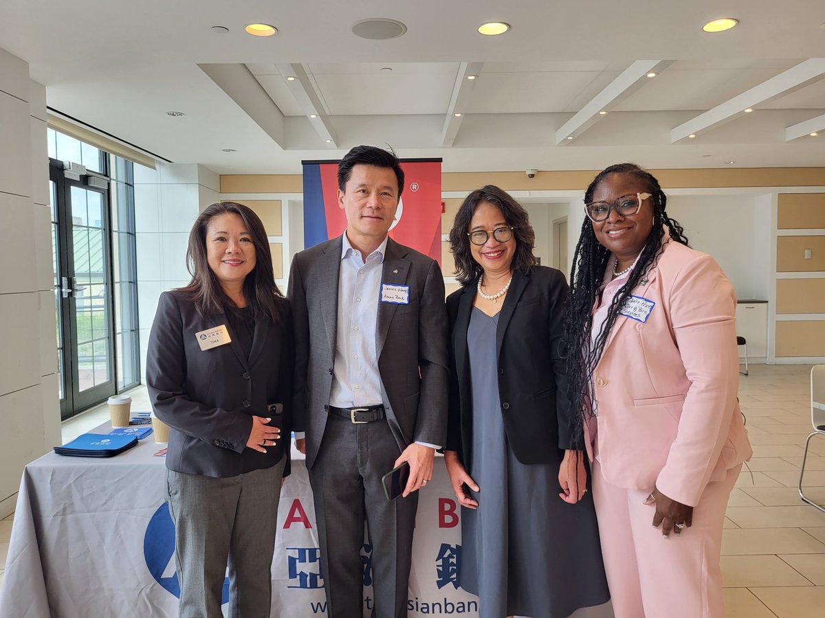 #TBT to our Business Financial Course, Get Support: Panel and Networking event last year. Panelists shared many resources that can help business owners prepare for financial assistance. Need business support? Contact us today. Learn more: bit.ly/3Sn4nGM