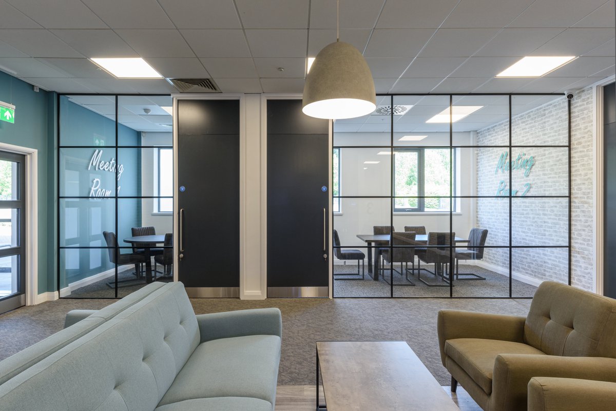 standing_space's tweet photo. Waterside House, Sunderland! 🌟🏢

Standing Space worked with Kingscrown Properties Group Ltd to revamp this three-story office building, offering stunning views across the River Wear. 

#workspacetransformation #interiordesign #architecture #sunderland #standingspaceltd https://t.co/nHoky4OdKW