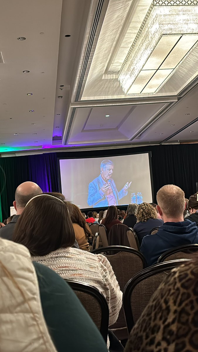 Shelley Pike tweet media