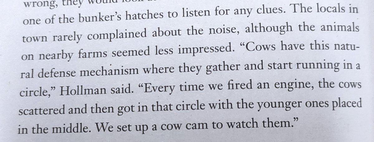 fabojanosproto1's tweet image. Cows were terrified of SpaceX engine testing. 😂😂🚀💥🐮 poor cows... #SpaceX #falcon #enginetest