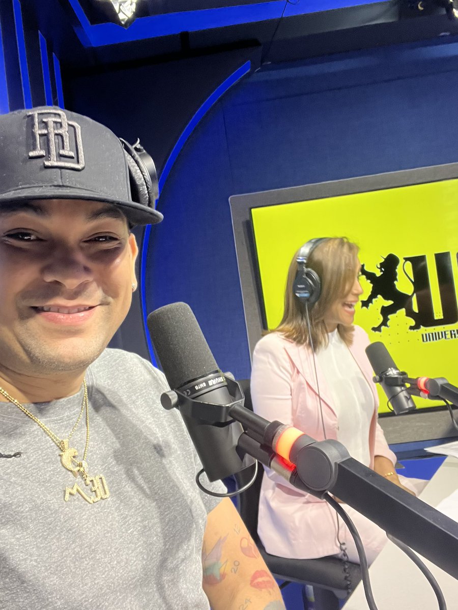 menthol30's tweet image. Seline mendez 😻🤩