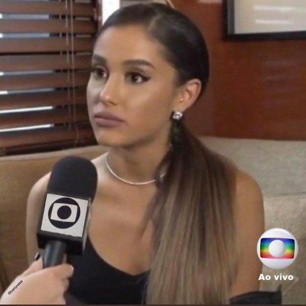 Leclerc assim ouvindo que em 2025 ele não terá mais que superar o Sainz, mas sim o Lewis Hamilton 👍🏻 
KKKKKKK #F1