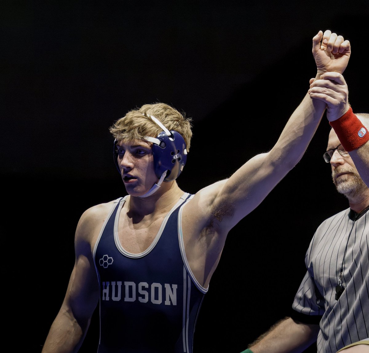 Coach_Caniglia's tweet photo. Match Day!
🆚 Stow Bulldogs
📍 Ray “Buck” Hyser Gymnasium
⏰ JV: 6:00 / Varsity: 7:00
🥳 Youth Night, Middle School Night, Dollar Dog Night 
#RollHud x #HudSlammers https://t.co/E8f9m8ozCV