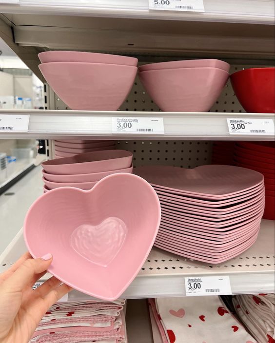 pink heart bowl