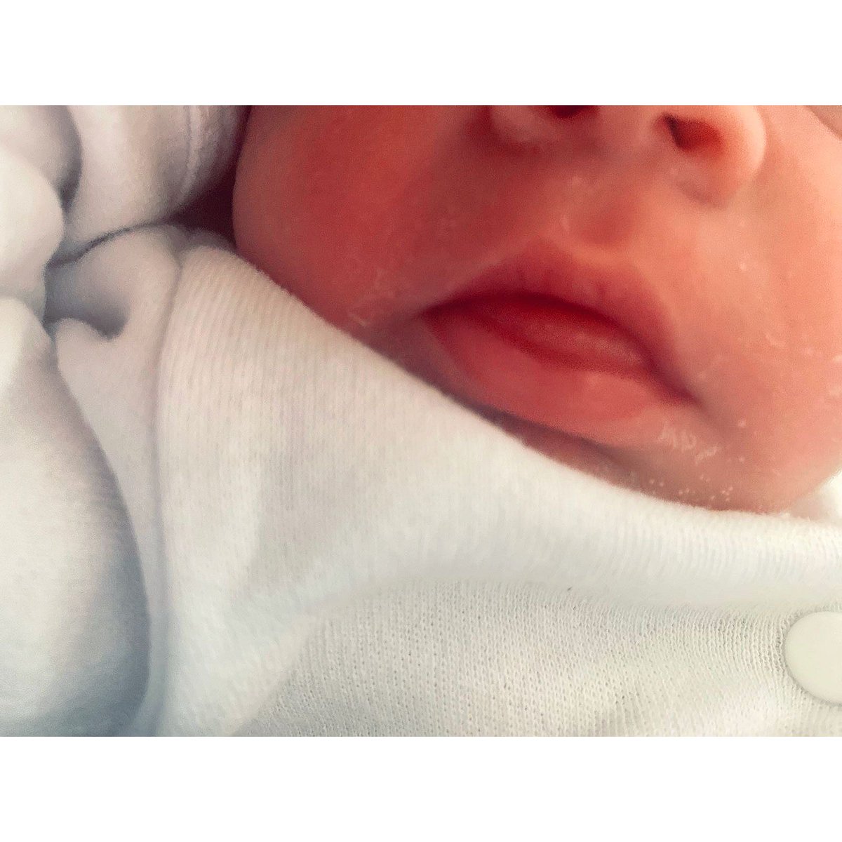 Aritaaa22's tweet photo. 2024 te amo para siempre mi Liam 💙🧸✨️🐣 https://t.co/bCJzkDA1aO