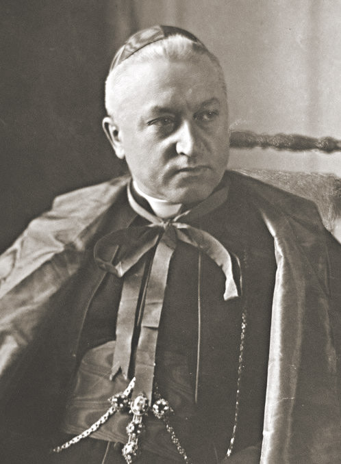 ipngovpl's tweet photo. #TegoDnia 8⃣0⃣ lat temu przebywający w opactwie Hautecombe we Francji prymas Polski kard. August #Hlond został aresztowany przez gestapo, a następnie przewieziony do Paryża. Po dwóch miesiącach internowania uwolniły go wojska amerykańskie.

🔎 Więcej: https://t.co/7hOB6r63KN https://t.co/HwHq4zuf41