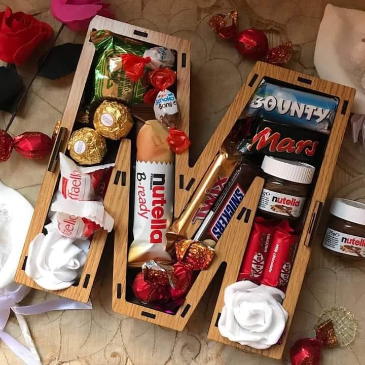HopeEvents1's tweet photo. Nos packs spécial Saint-Valentin. Faites plaisir à l'élu de votre cœur 😍😍😍 https://t.co/ZOKvXBaEXI