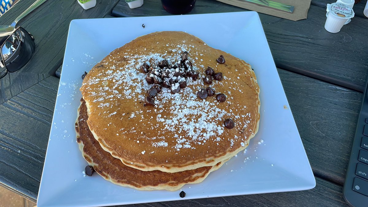 When you go out for breakfast without the kids 💥