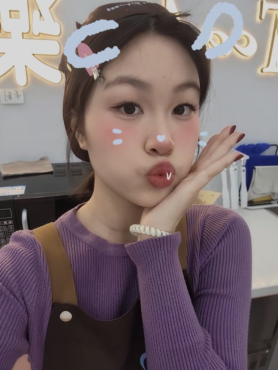 SGreen6647's tweet photo. 推友投稿
#射屏  #合照 https://t.co/ybKQmUS9QL