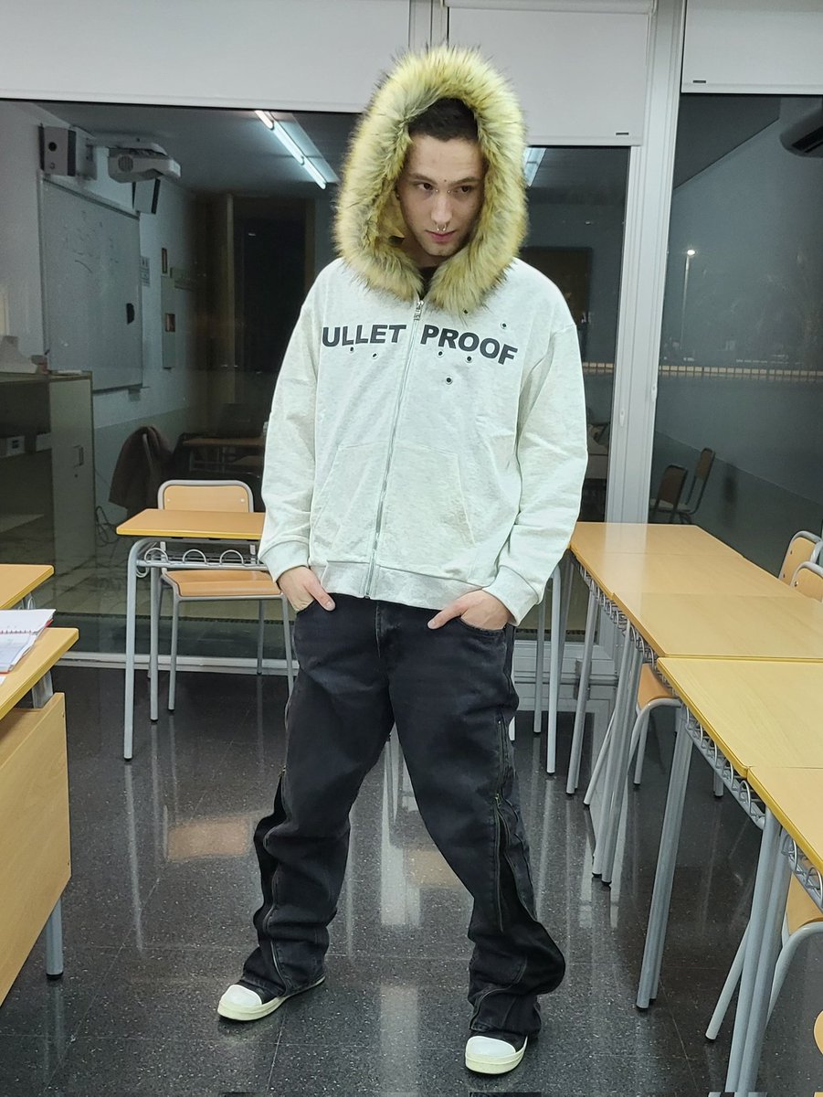 ONLINE DROP
5 de Febrero
#dontpullthetrigger