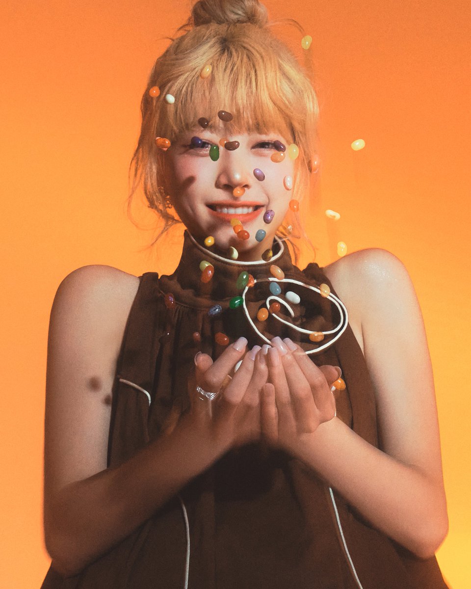 LE SSERAFIM 3rd Mini Album 'EASY'
Weverse Albums ver. PHOTO
#HONGEUNCHAE #홍은채

weverse.io/lesserafim/med…
2024.02.19 6PM (KST)

#LE_SSERAFIM #르세라핌
#LE_SSERAFIM_EASY #MakeItLookEasy