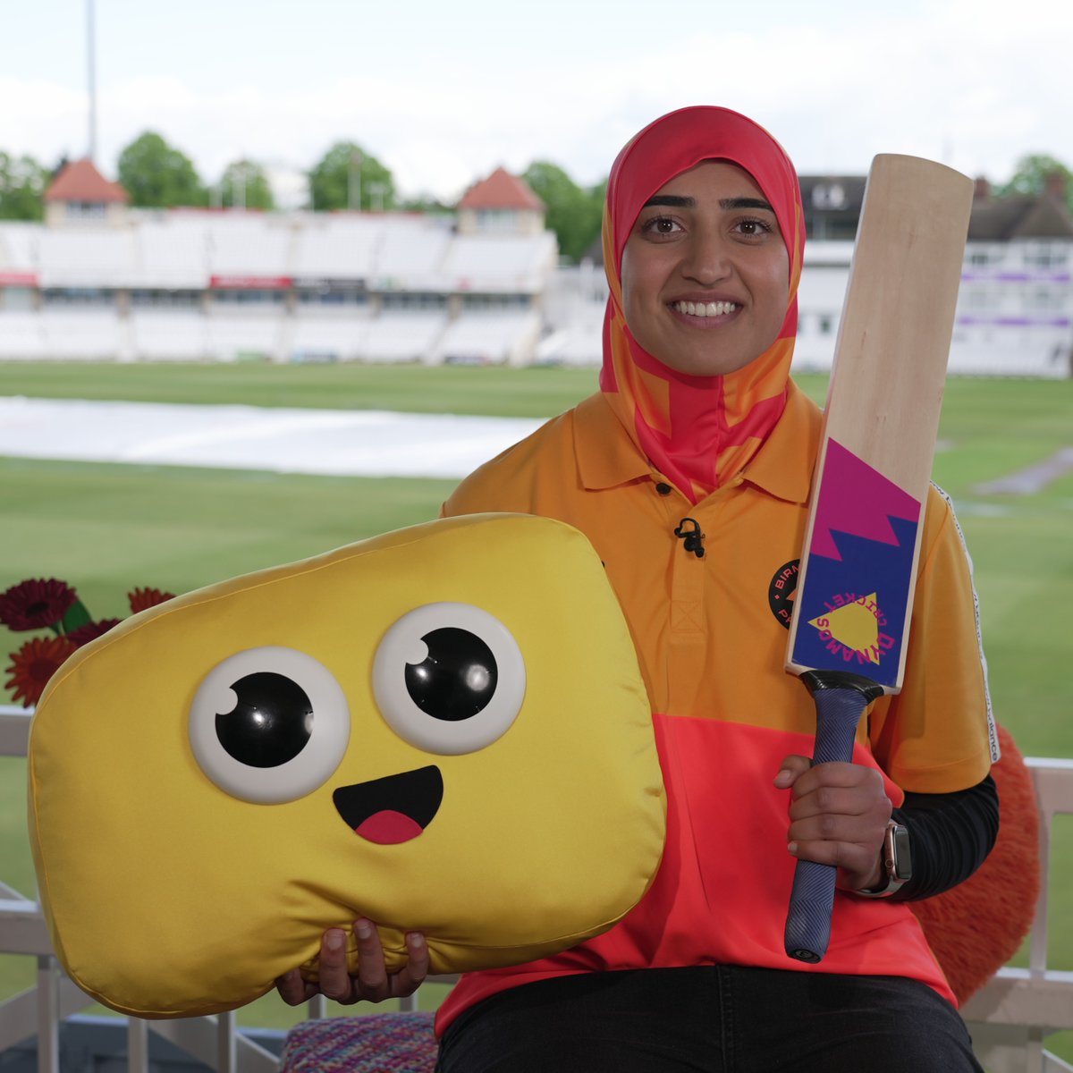 Exciting to see that Abtaha Maqsood, the first woman to wear a Hijab while taking part in The Hundred, returns to @CBeebiesHQ tonight! The Scotland cricketer will be reading ‘Under My Hijab’ by Hena Khan and illustrated by Aaliya Jaleel. 📺Cbeebies 6:50pm #WorldHijabDay