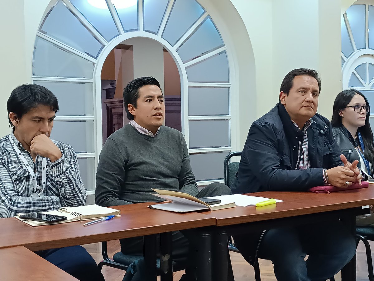 #FIASNews | El Fondo de Asistencia Técnica en Bioeconomía realizó un taller para presentar sus iniciativas estratégicas enfocadas en la conservación de la biodiversidad, la diversificación de la producción y la consolidación de la BioEconomía en el país.
👉🏼fias.org.ec/noticias/