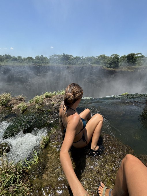 gm 🍃 https://t.co/OjzsvJcDzO