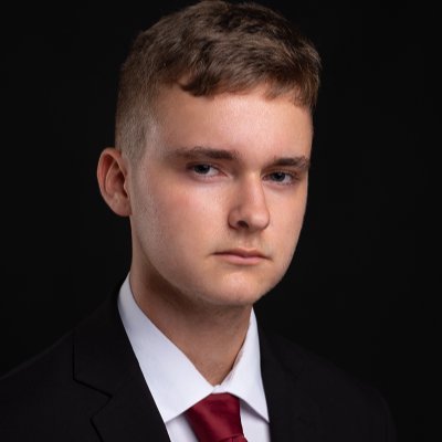 AdamKoscielak's tweet photo. Według tego chłopca gwałt jest naturalną częścią relacji międzyludzkich i miłości mężczyzny. 

Podajcie dalej, lepiej żeby ludzie w miarę możliwości unikali tego człowieka. https://t.co/leyrlWY5bZ
