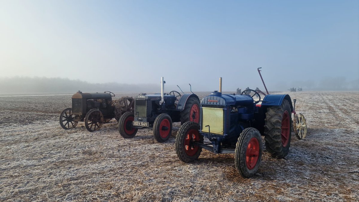 FarmersGuide's tweet image. *NEXT WEEK* The UK’s largest agricultural, construction and groundcare #machinery dealer event makes a welcome return for the 64th #DoeShow 👏

The show will take place from 6-8 Feb, jam packed full of incredible @ernestdoesons deals 🚜 See you there! 👋

mailchi.mp/farmersguide.c…