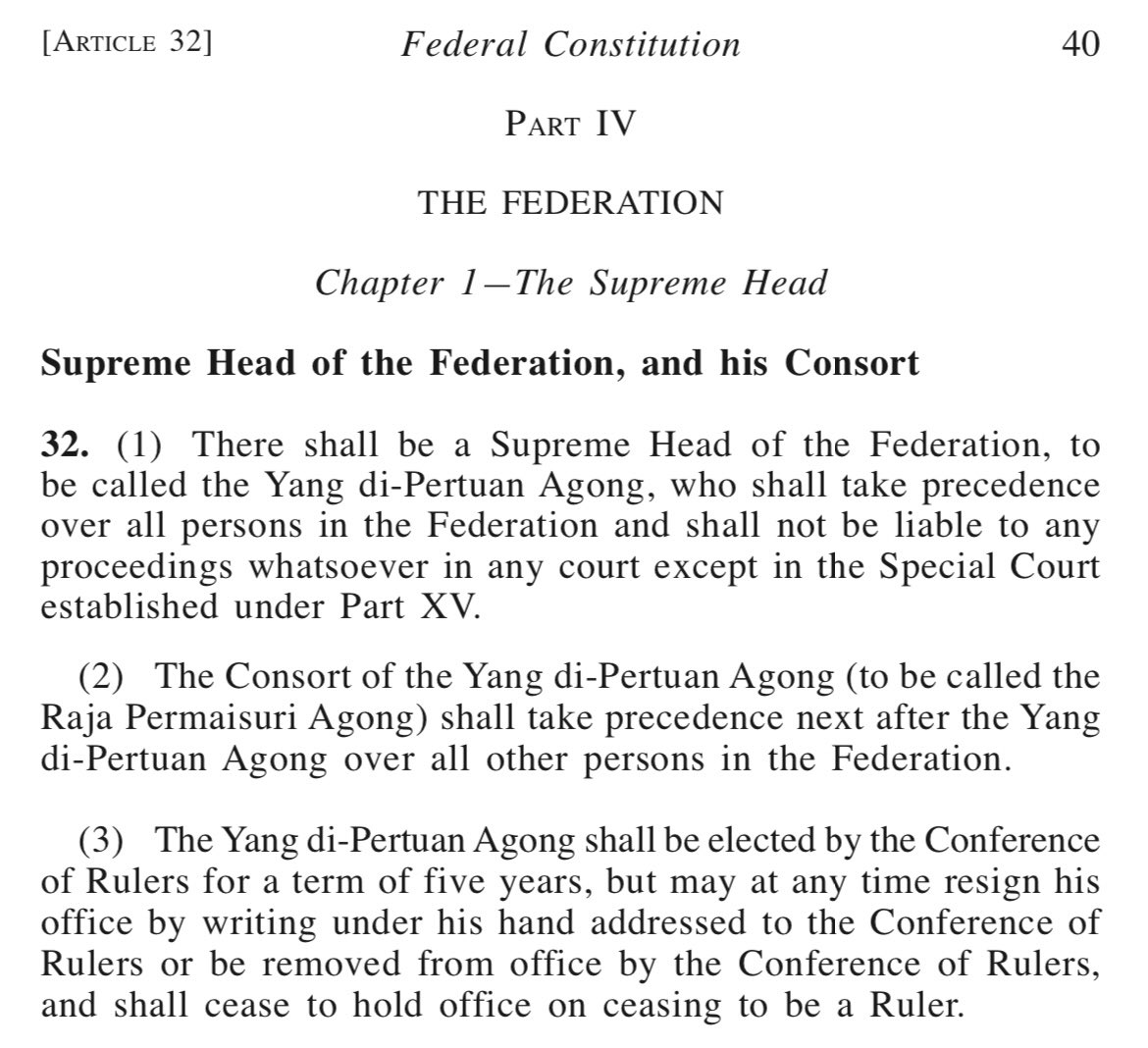 This is how the English version of the Federal Constitution is written.