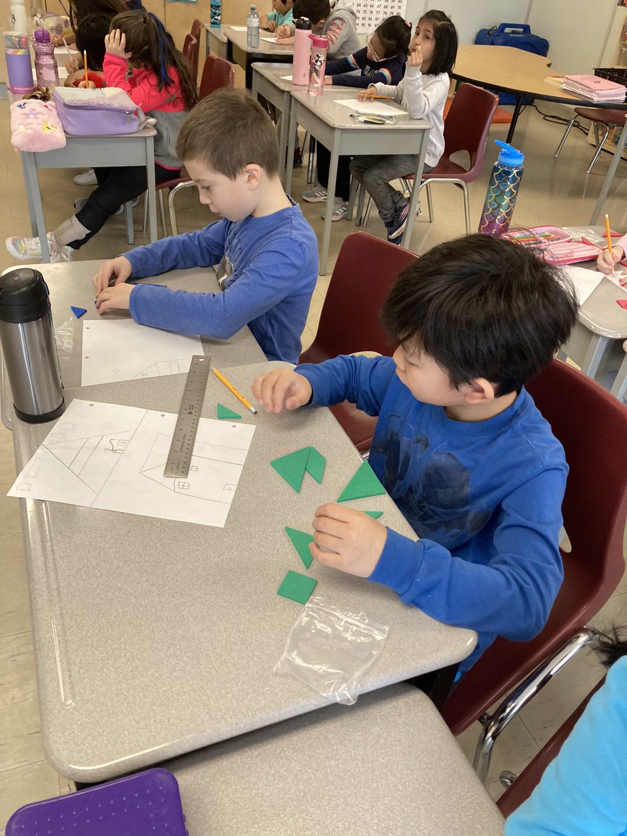 Mrs. Ginn BFA tweet media