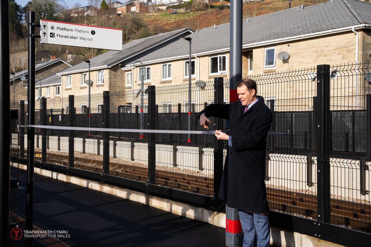 Trafnidiaeth Cymru / Transport for Wales tweet media