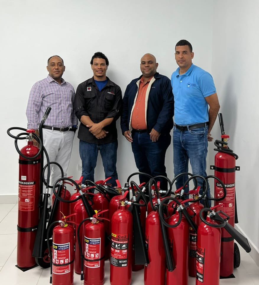 ✨Con el propósito de garantizar la salud y seguridad laboral de nuestros clientes y colaboradores.

La medida forma parte de los compromisos asumidos por el programa de modernización del sector agua, en el marco del Sistema de Salud y Seguridad laboral en el trabajo (SISTAP).