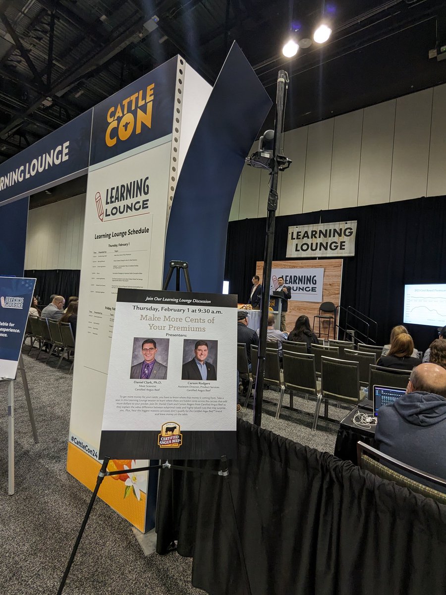 Our Dr. Daniel Clark and Carson Rodgers are taking the stage at the #CattleCon24 Learning Lounge this morning to discuss the value difference between subprimals and highly valued cuts.