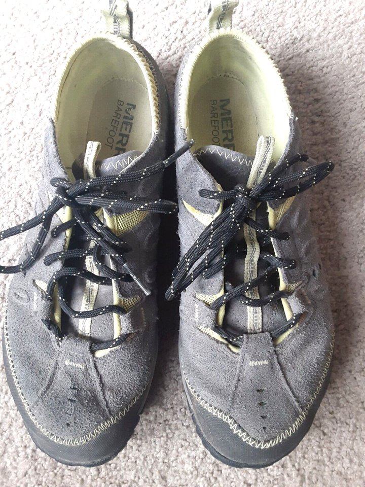 DiscountsWear's tweet photo. FOR SALE
Women check out these MERRELL VIBRAM Hiking Shoes size 7.5 at a screaming price! Like and Share!
#merrellshoes #shoes #forsale #deals #dealoftheday #hiking #biking #travel #adventure #explore #health #fitness #sports #coffee #life
https://t.co/FN7RkxUSBP https://t.co/ZEkYZPTtIa