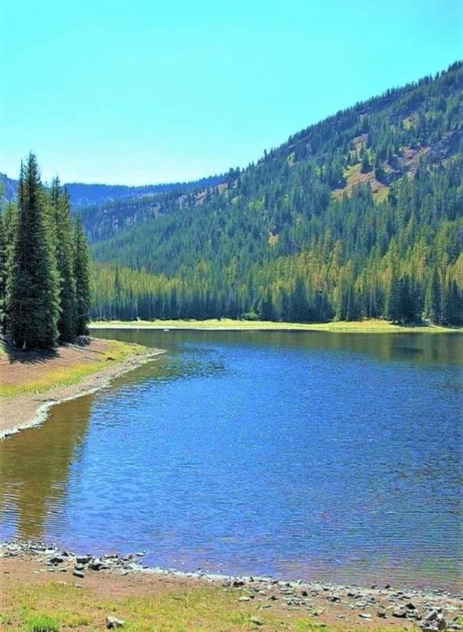 usa_dvlottery's tweet photo. The Most Charming Strawberry Lake
Oregon, United States of America
https://t.co/gwxOohvynk
#StrawberryLake #NatureEscape #TranquilWaters #SereneBeauty #HiddenGem #LakeLife #NatureRetreat #ScenicViews #PeacefulMoments #Reflections #NatureMagic #LushGreenery #CalmingWaters https://t.co/jtYmnm8aDR