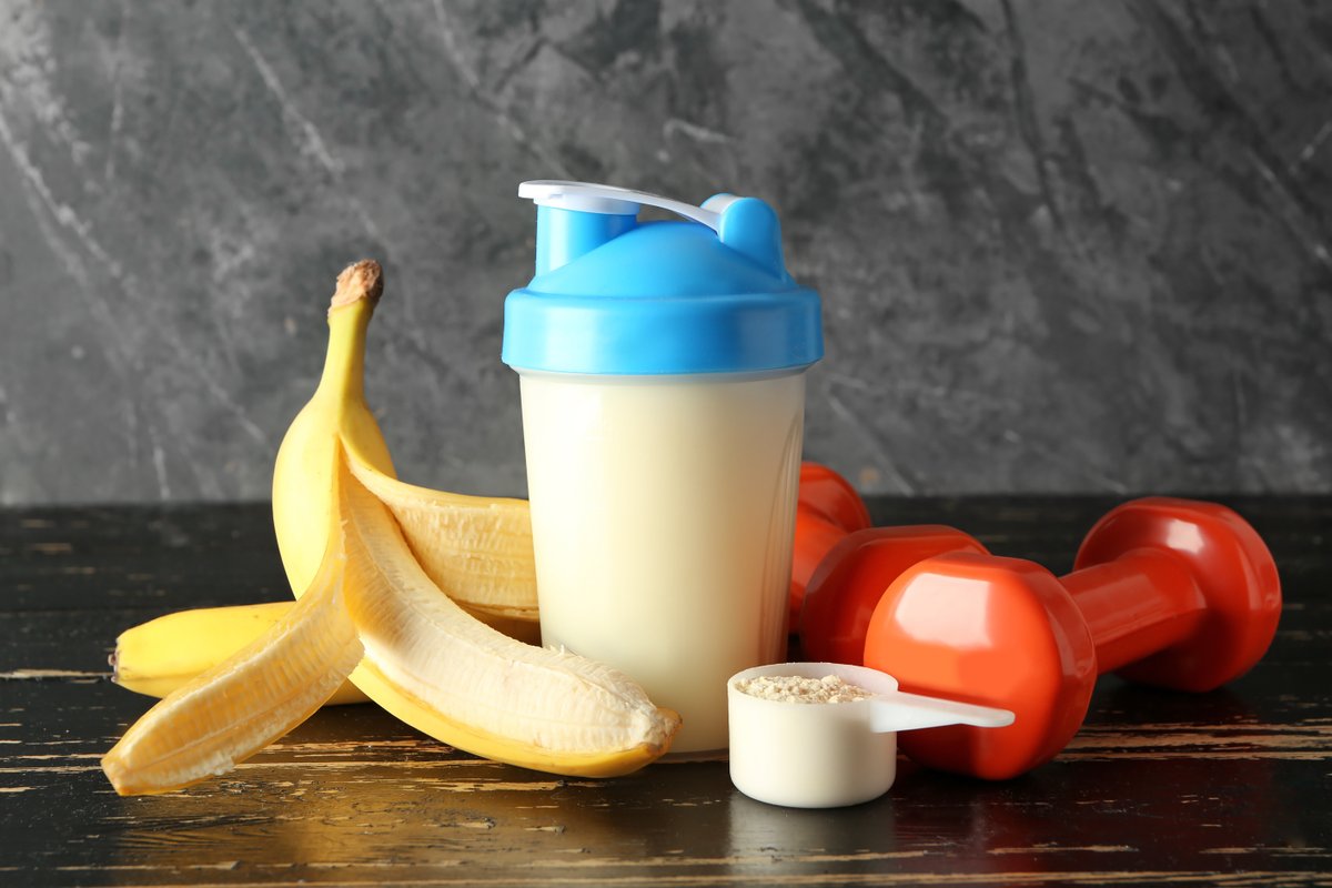 Soy_Nutrition's tweet photo. With the new year come new fitness goals, & protein plays a crucial role in muscle building. ποΈ Soy foods deliver complete protein! Let's delve into their nutritional value & their significance in muscle-building. https://t.co/IxE2xiLbpL
#fitness #protein #SNIGlobal #USSoy https://t.co/F8xwUHEdLD