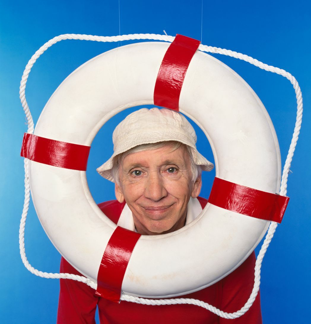 Printique_lab's tweet image. Can you name this sailor? Here&apos;s a hint, this portrait was taken by @FuchsProjects in 1999 long after the end of hit show, Gilligan&apos;s Island! 
You can find this and many other star studded celebrity portraits at our upcoming art show on 2.8.24! RSVP:  ➡️ buff.ly/3S7TnM5