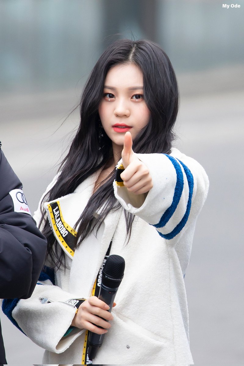 뚕 tweet media