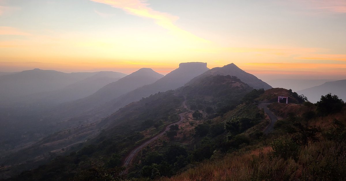 dhirajj71's tweet photo. Rayreshwar⛳️kenjalgad_koleshwar_mahabaleshwar_pratapgad🚩 https://t.co/9DAuNuB03y