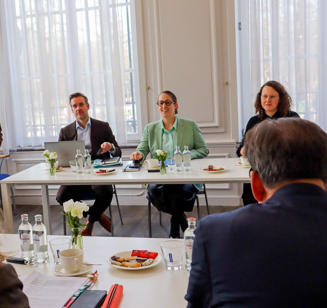 Delighted to meet with Belgium's State Secretary for Asylum and Migration, <a href="/Nicole_demoor/">Nicole de Moor</a>  

IOM looks forward to working with the Belgian EU Presidency and building on decades of partnership to ensure safe and dignified migration for all.