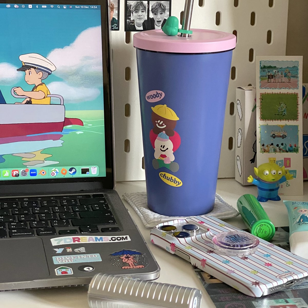 cute stuff 🌀🤳🏻🥤