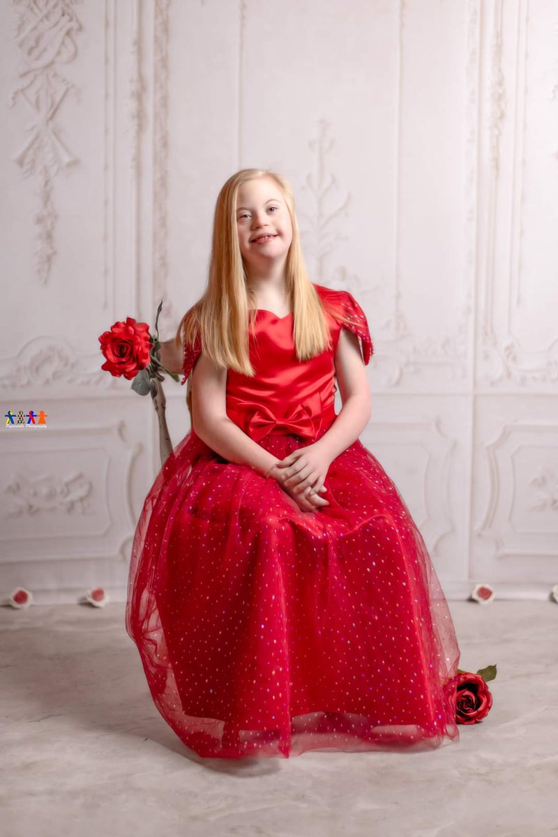 LoganFaithe's tweet photo. Wear RED for Dawn and all Heart Warriors Friday February 2nd!
After 3 open heart surgeries, multiple heart caths and so many procedures...she is a WARRIOR! #LightUptheDarkness  #WearRedDay #chdwarrior #chdawareness https://t.co/qUwMJzorVa
