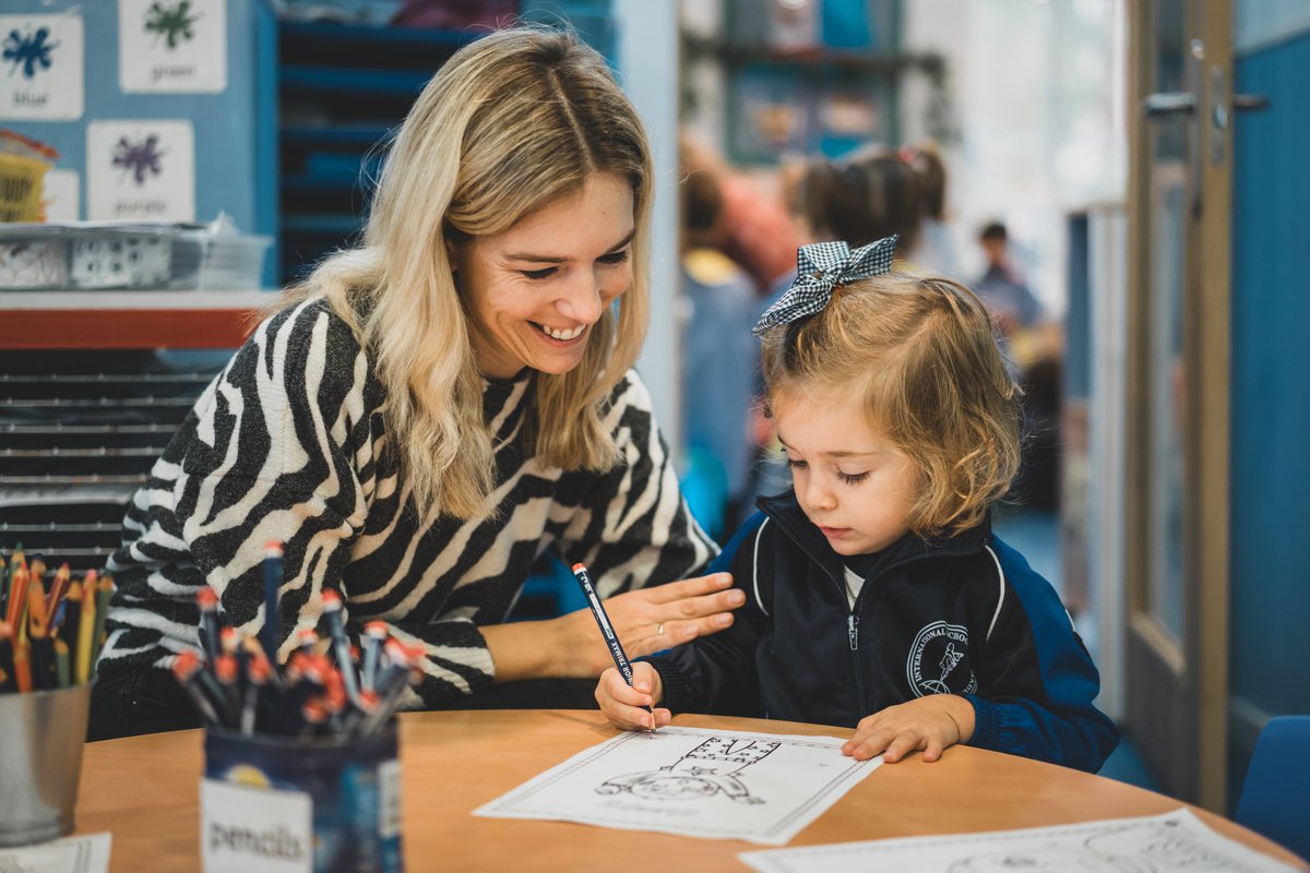 💙 The International School of Madrid is honoured to be featured in La Razón's special edition on Spanish schools. 
Get a closer look at the article on page 13 of the the link below!
estaticos.larazon.es/suplementoslar… 
#mejorescentroseducativos #BritishEducation