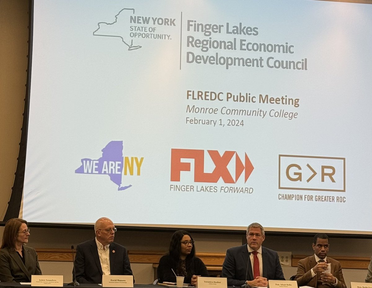 .@FLXFWD co-chairs @BobDuffyROC and Denise Battles kicking off the first Regional Economic Development meeting of 2024 at @MonroeCC Alongside @RepJoeMorelle, @CountyExecBello, & @realmalikevans the council is doing impactful work that is driving huge $$ to the entire region!