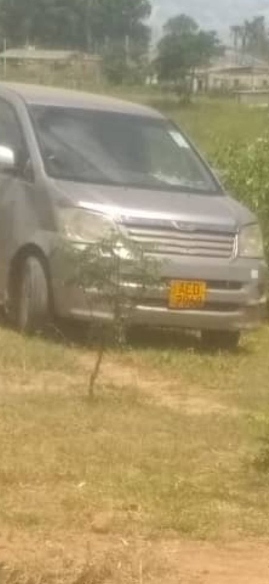 John Door😎💣🔫 (@dzvivaidema) on Twitter photo Attention <a href="/PoliceZimbabwe/">Zimbabwe Republic Police</a>
Vehicle AED 7968 dumped a sinister package wrapped in a blue cloth, blanket or tent @1331hrs in Mukuvisi river close to Council Sewage Ponds, Glenview 7, MudeMude end. Two nervous & suspicious men carried package on each end. DM for info.
Retweet! Attention <a href="/PoliceZimbabwe/">Zimbabwe Republic Police</a>
Vehicle AED 7968 dumped a sinister package wrapped in a blue cloth, blanket or tent @1331hrs in Mukuvisi river close to Council Sewage Ponds, Glenview 7, MudeMude end. Two nervous & suspicious men carried package on each end. DM for info.
Retweet!
