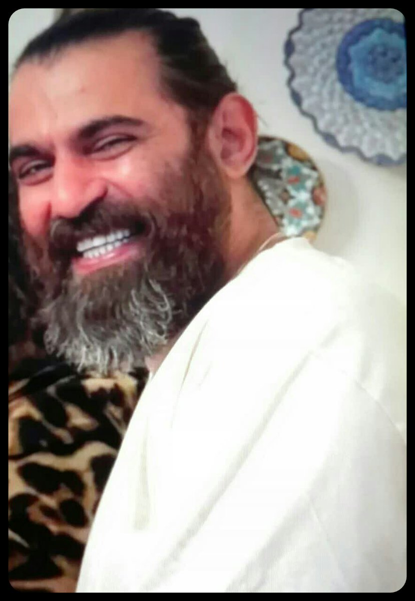 VaezipourMoj's tweet photo. یکسال گذشت...
مقداد جان پسرعموی عزیز و بانمک جایت خالیست! https://t.co/lFLqNNSgGr