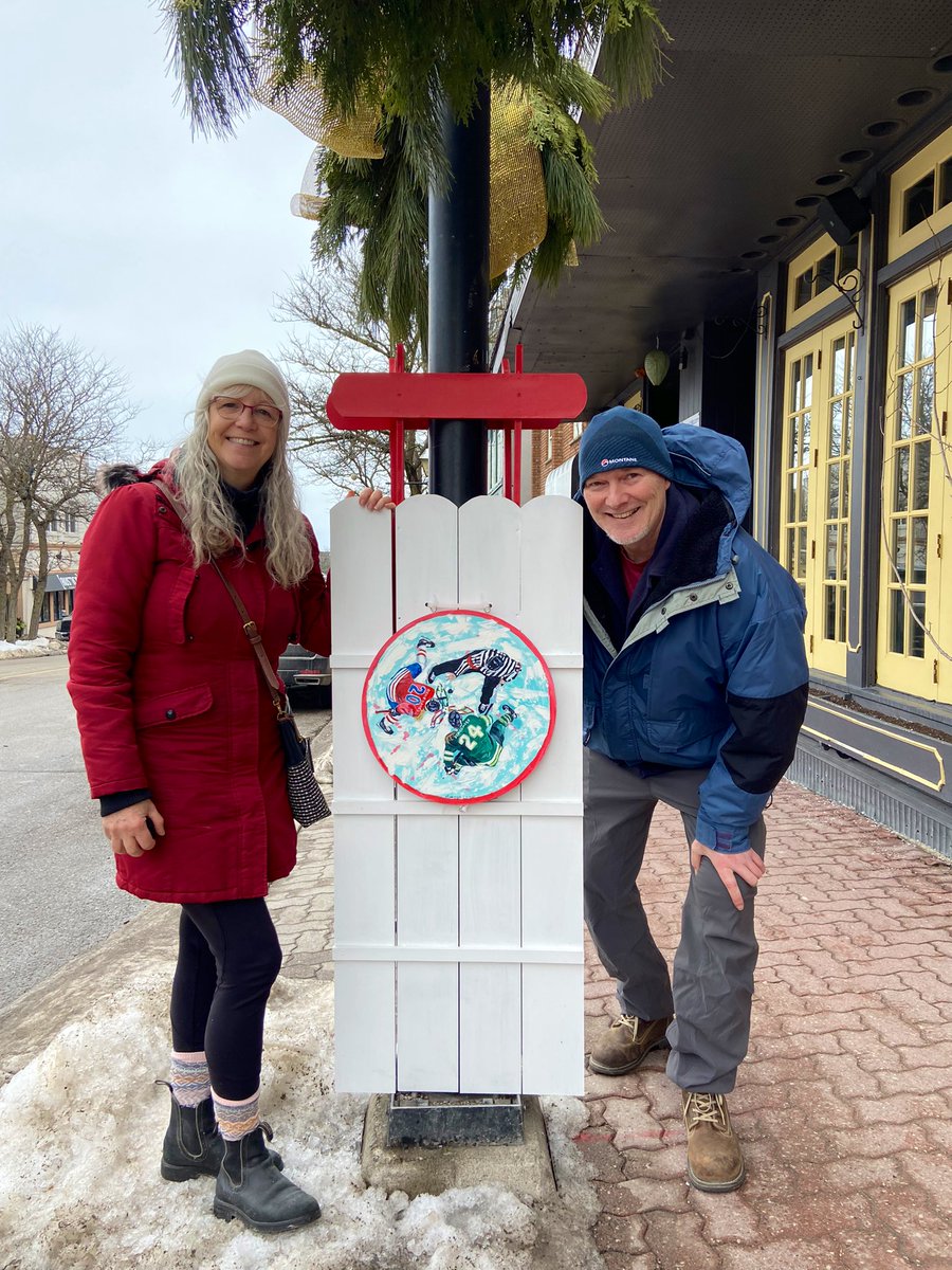 Collaboration in action! We worked with @OrilliaDowntown and @StreetsAlive_Pr to transform Holiday Sleighs to Sports Sleighs for the #OntarioWinterGames in @cityoforillia