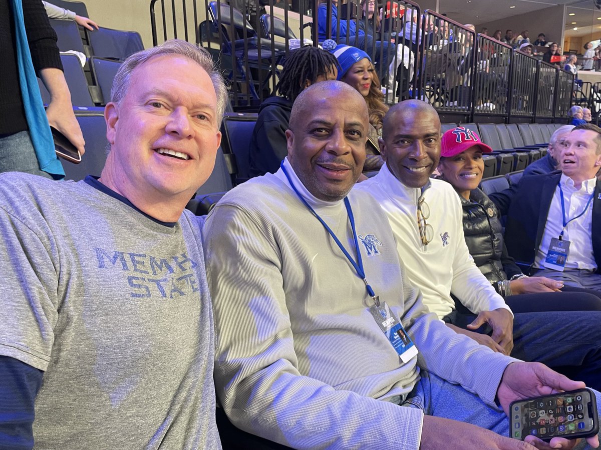 Tough loss last night. I still believe!! However it was great being with former tigers John Mcglaughlin and Elliott Perry. GTG