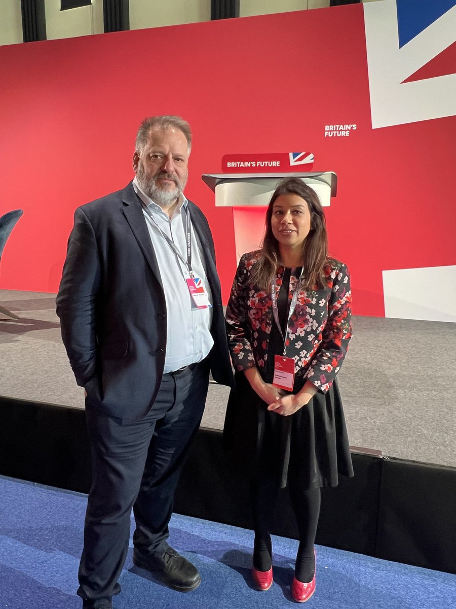 Great to catch up with Shadow Treasury Ministers ⁦@TulipSiddiq⁩ ⁦@jamesmurray_ldn⁩ and Shadow Business Secretary ⁦@jreynoldsMP⁩ at ⁦@UKLabour⁩ Business Conference in London today, launching new document on Business Partnership for Growth