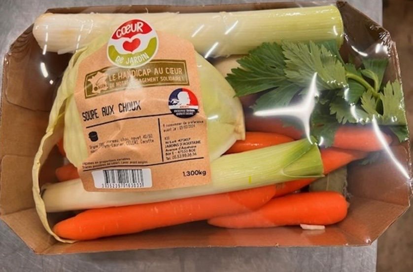 RappelConso's tweet photo. #RappelProduit Mélange de légumes pour soupe au choux - coeur de jardin

Risques : Dépassement des limites autorisées de pesticides

Motif : dépassement LMR pesticides

- 1,4 dimethylnaphtalène

- fludioxonil

- prothioconazole desthio

- bixafen

https://t.co/cnKVs4mBBD https://t.co/0e70PYB2DW