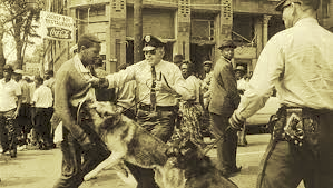 revmahoney's tweet photo. Peaceful student civil rights were confronted by brutal acts of violence as they fought to end segregation and ensure equal rights for African-Americans. Below, you see them being attacked by dogs. #BlackHistoryMonth #WorkForJustice #NeverBeSilent https://t.co/aijxsx6z0r