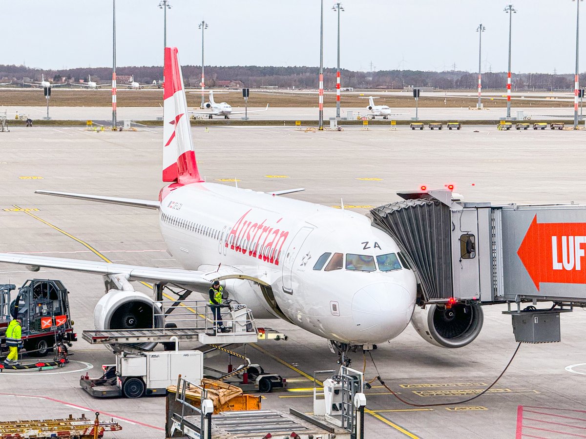 David from Simply Aviation tweet media